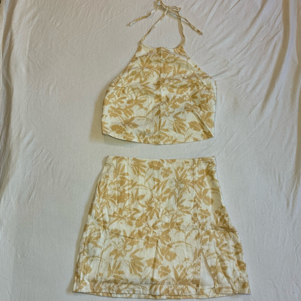 NWT Abercrombie & Fitch white and tan linen set